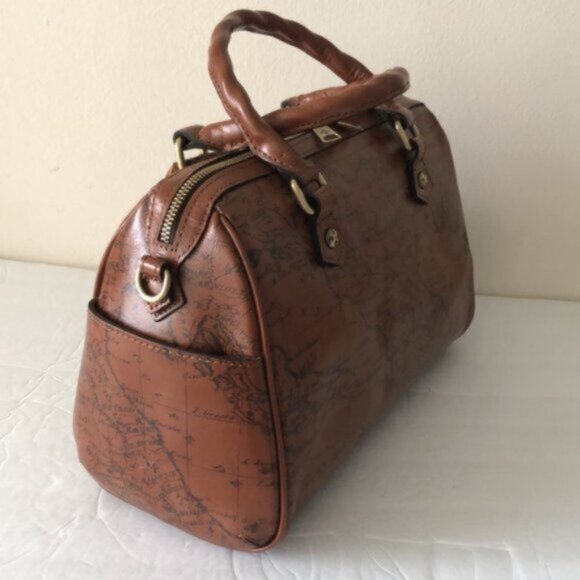 Patricia Nash Skye Speedy Satchel Leath Zip Zip Xbody Sign Map Print Riot Rust - Picture 7 of 16